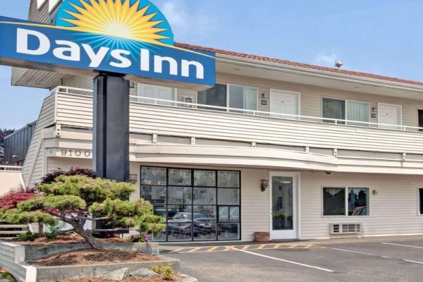 Days Inn Seattle - North of Downtown