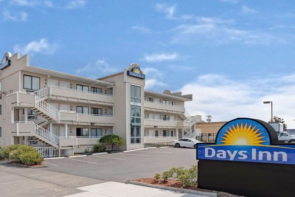 Days Inn Seattle - North of Downtown