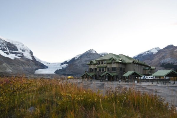 Glacier View Lodge