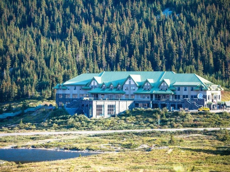 Glacier View Lodge