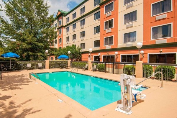 Baymont Inn Suites Jackson/Ridgeland