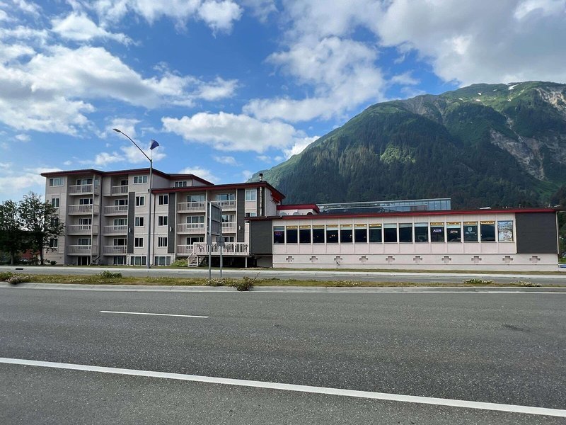 Ramada by Wyndham Juneau