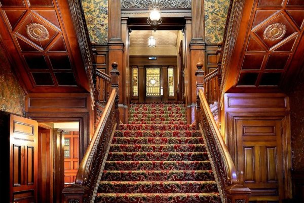 Macdonald Norwood Hall Hotel
