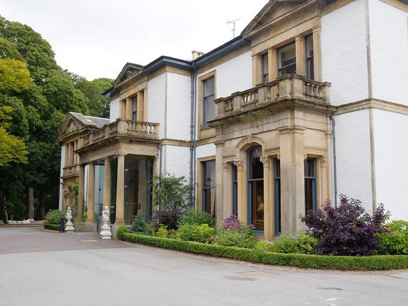 Macdonald Norwood Hall Hotel