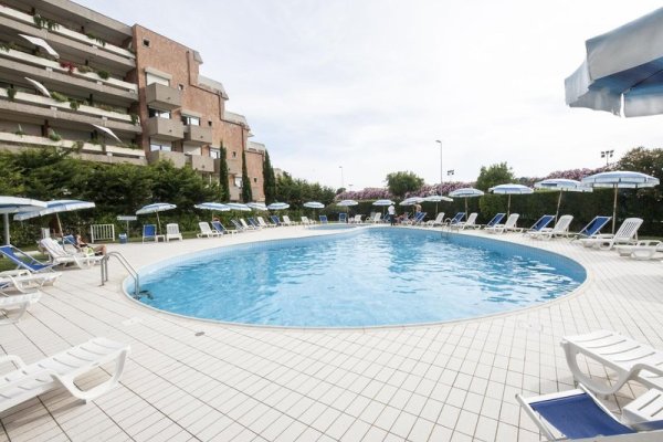 Suites Marilia Apartments