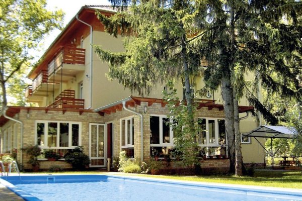 Dorottya Villa
