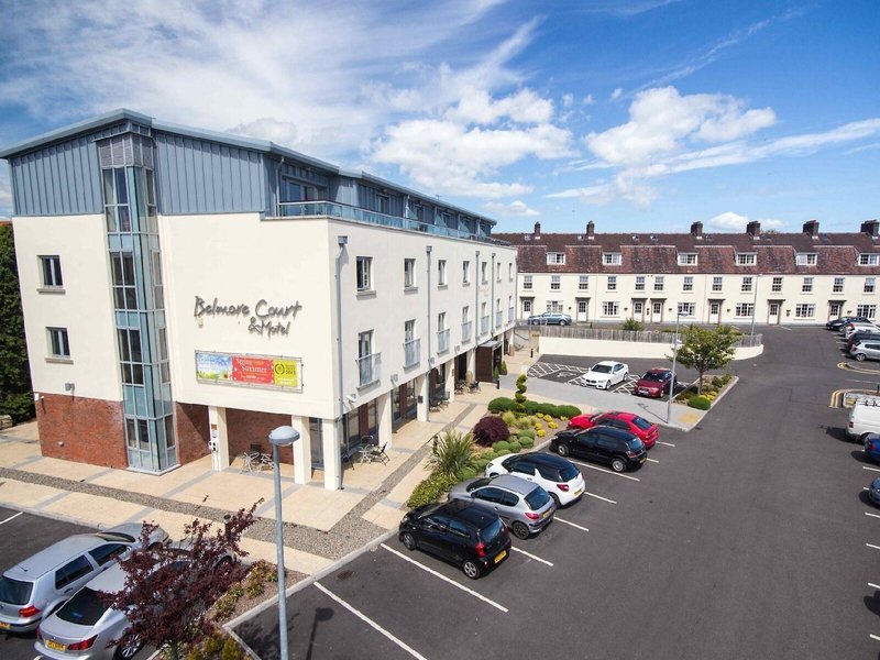 Belmore Court & Motel