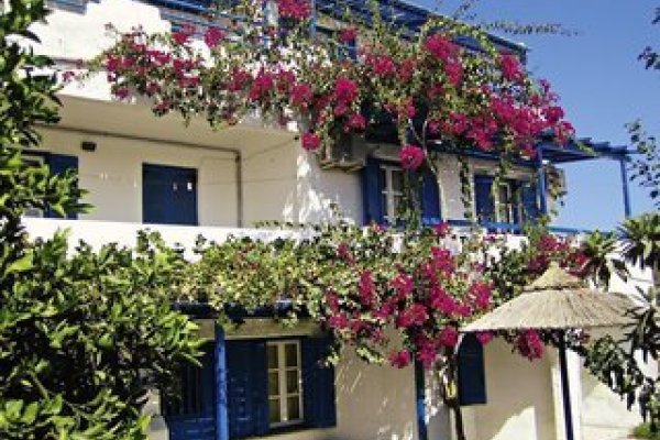 Agia Anna Hotel