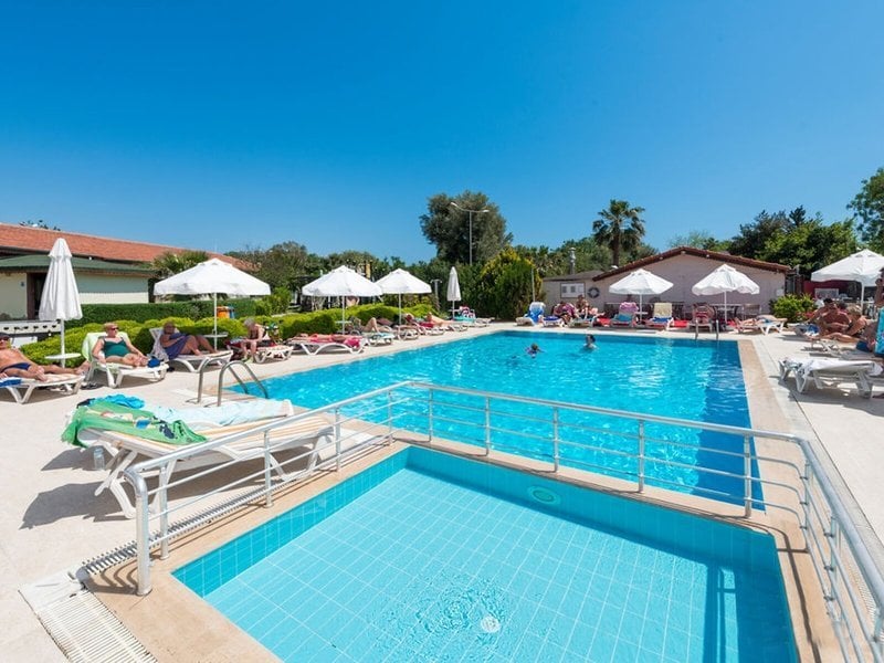 Altinkum Bungalow Hotel