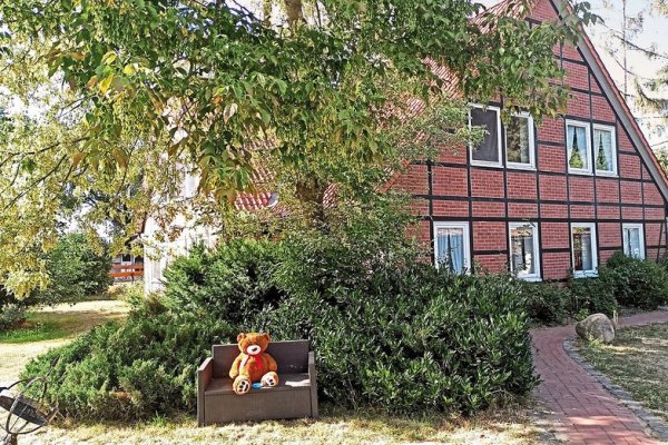 CAREA Ferien- & Reitsport-Hotel Brunnenhof