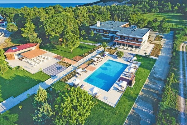 Kalogria Beach Hotel