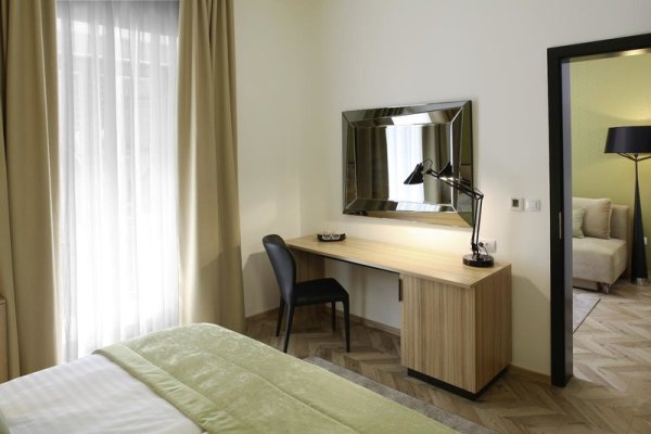 Urban Center Boutique Hotel