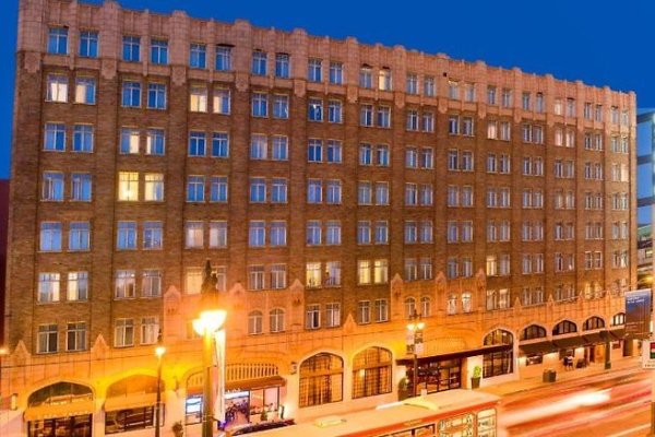 The Pickwick Hotel