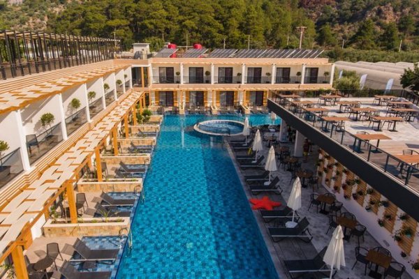 L Hotel Sarigerme