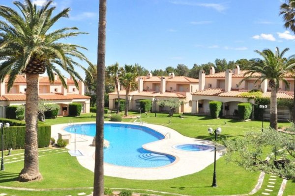 Las Brisas Village