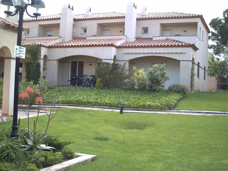 Las Brisas Village