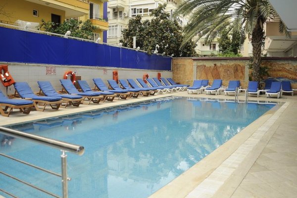 Larsen's Suit Hotel