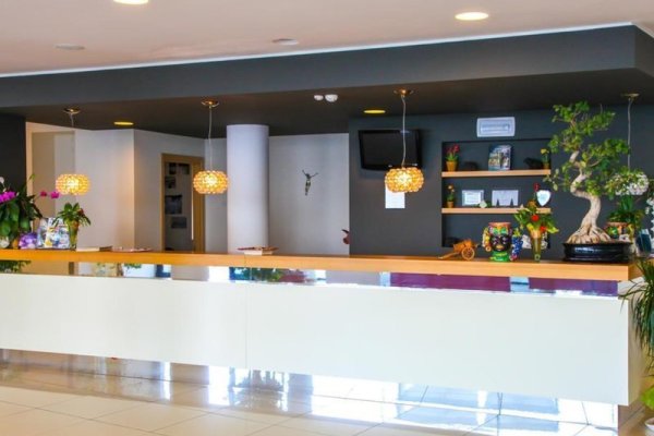 Esperia Palace