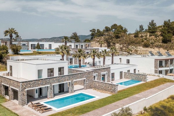 Terra Pietra Luxury Villas