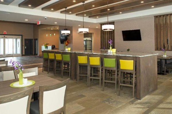 Wingate by Wyndham Calgary Airport