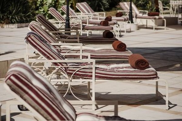 Corniche Hotel Sharjah