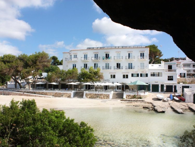 Xuroy Hostal