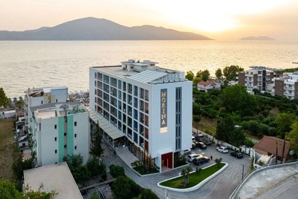 Morina Beach
