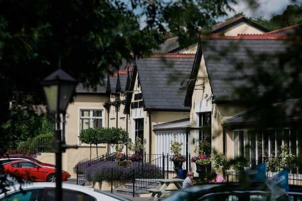 Abbeyleix Manor