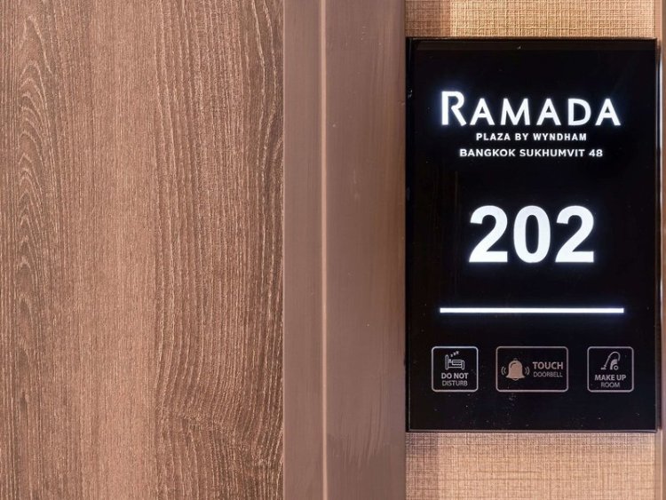 Ramada Plaza by Wyndham Sukhumvit 48