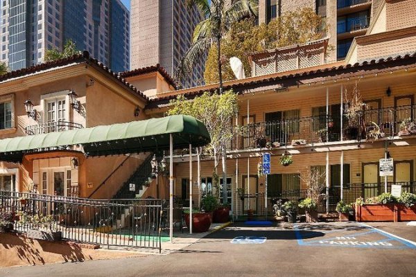 Best Western Cabrillo Garden Inn