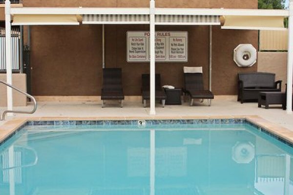 Bowen Motel