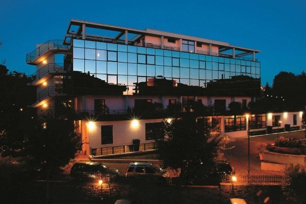 Hotel Zone