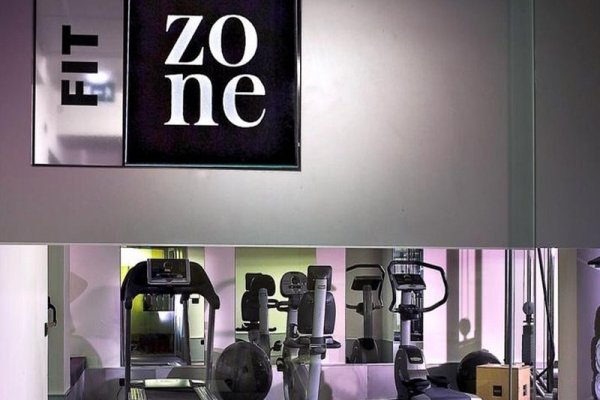 Hotel Zone