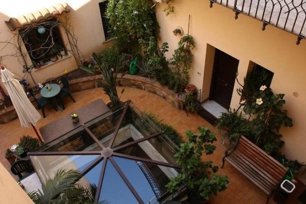 Art Lincoln B&B Palermo