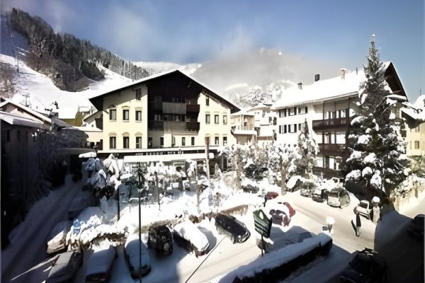 Alpenparks Hotel & Apartment Central