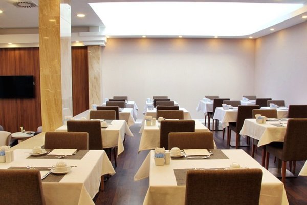 Masa Hotel Almirante