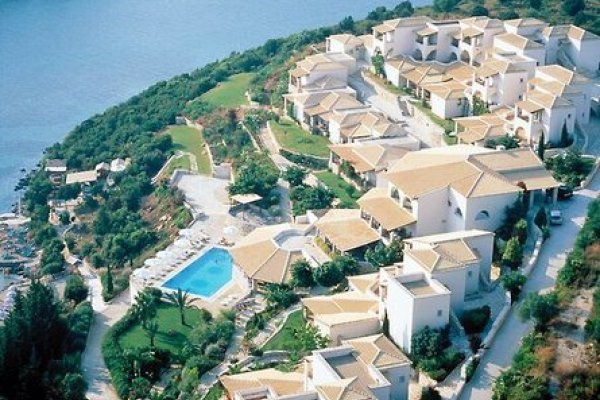 Mövenpick Resort Agios Nikolaos Sivota