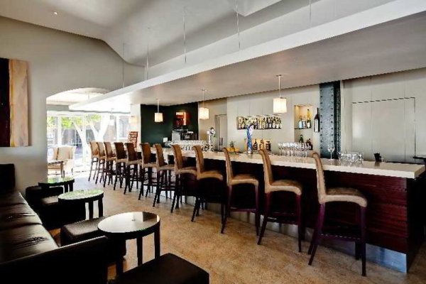 Victoria & Alfred Hotel by Newmark