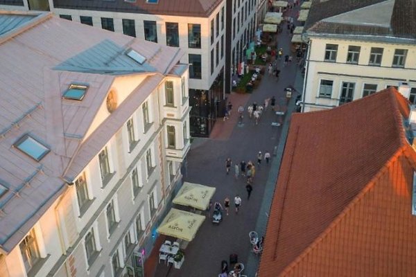 London by Tartu Hotels