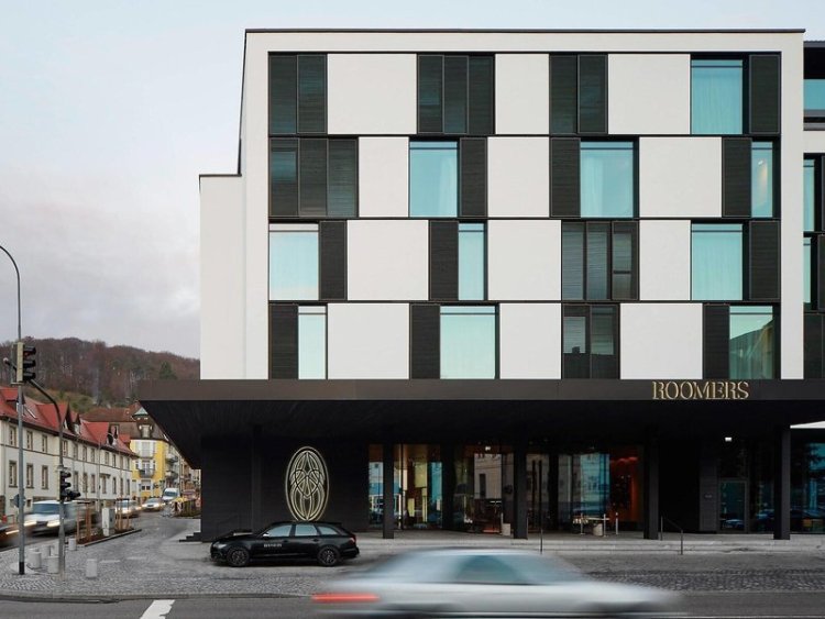 Roomers BadenBaden, Autograph Collection