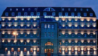 Metropolitan Hotel by Flemings