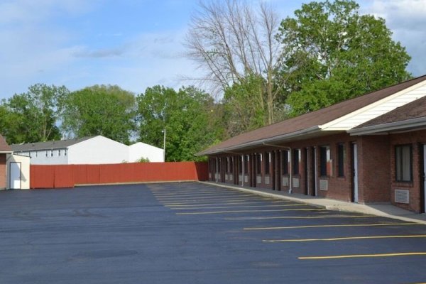 Travelodge By Wyndham Niagara Falls