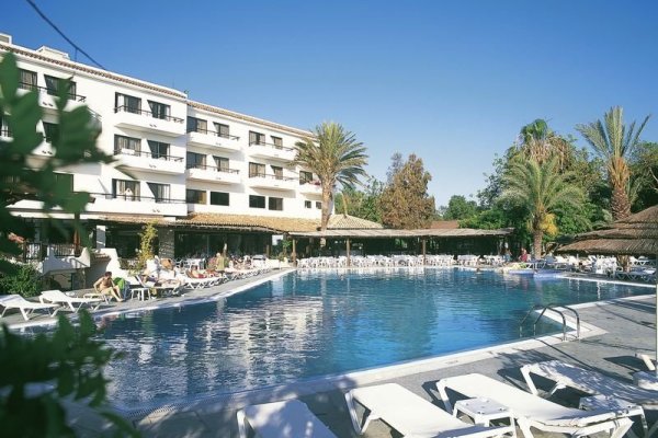 Paphos Gardens Holiday Resort