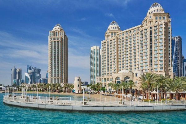 Four Seasons Hotel Doha