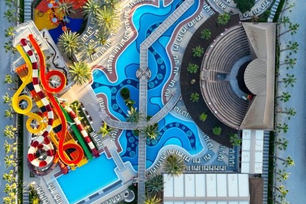 Royal Dragon Hotel