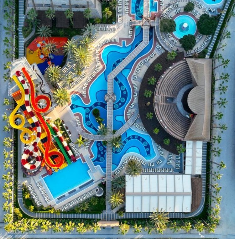 Royal Dragon Hotel