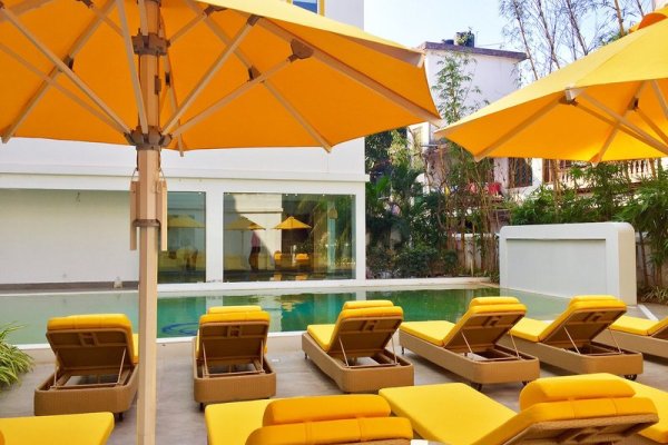 Bloom Hotel  Calangute