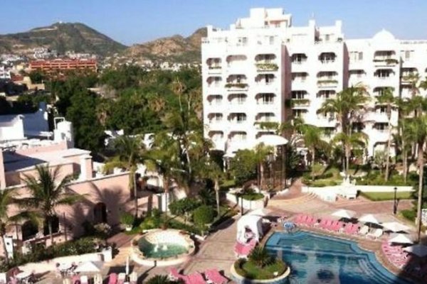 Pueblo Bonito Rosé Resort & Spa