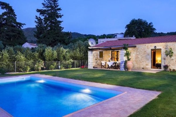 Kontis Village