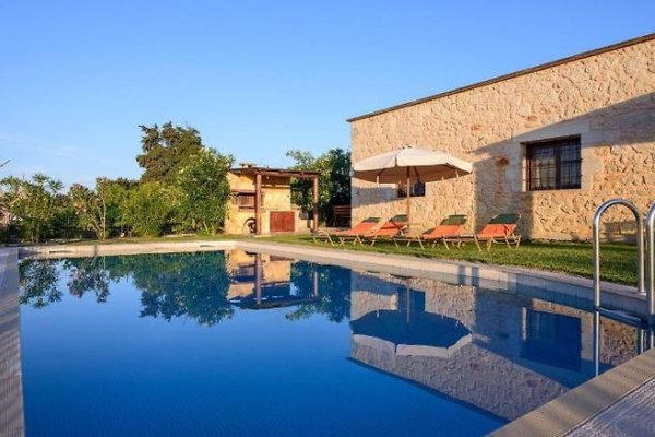 Kontis Village